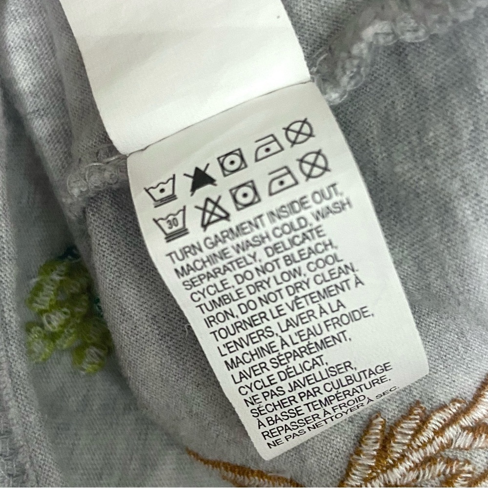 Lucky Brand Allover Embroidered Floral Tee- Heather Gray- Medium - Picture 13 of 13